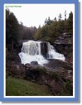 spring-waterfall0008 * 833 x 1111 * (629KB)