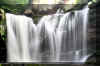 Elekala-12_waterfall.jpg (224373 bytes)