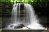 Hills Creek-1_waterfall.jpg (223950 bytes)