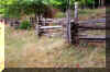 old-fence.jpg (438488 bytes)